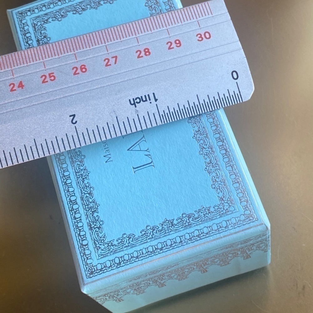 LADUREE empty box - Picture 5 of 8